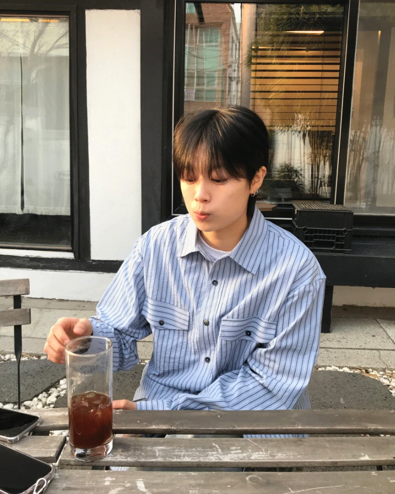 피크닉 스트라이프 포켓 셔츠 (Blue)