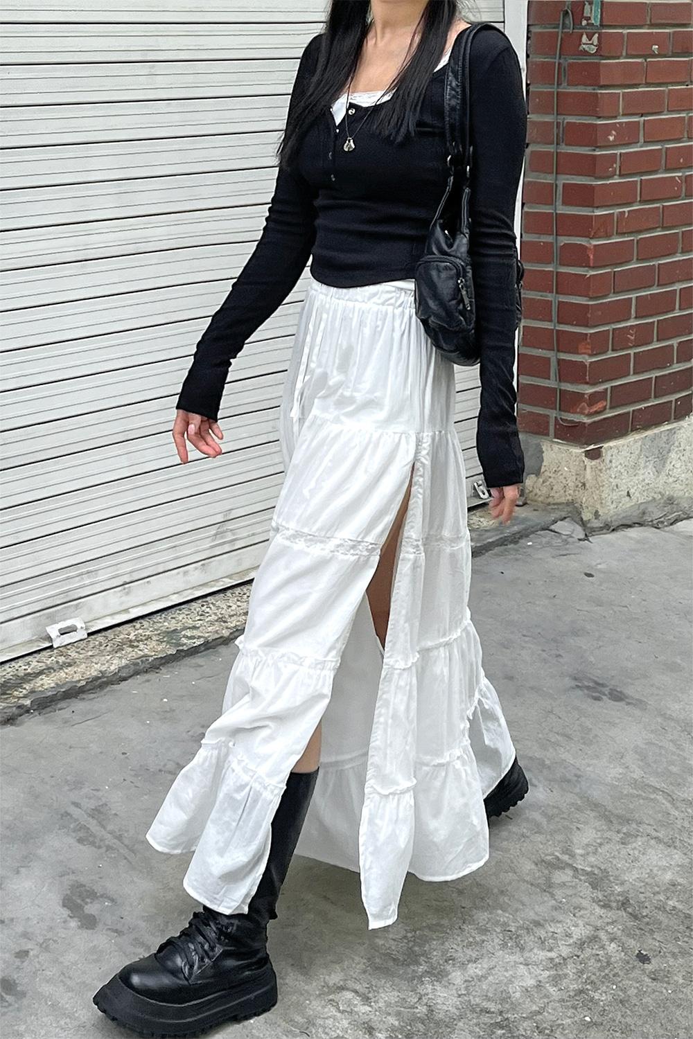 아쿠비클럽 요트 화이트 롱 트임 스커트