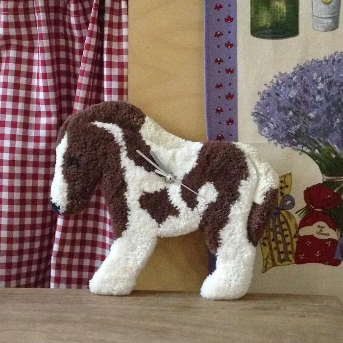 Pony clock
