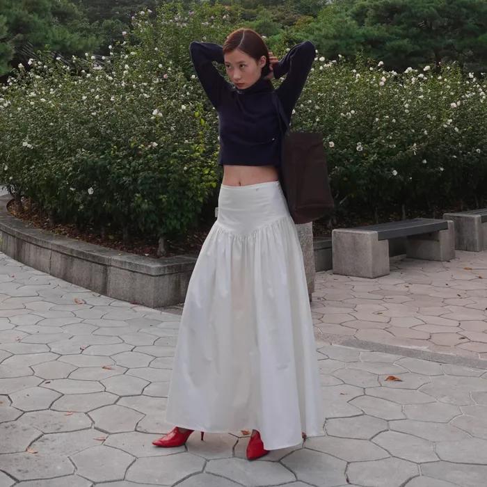 MJ Voluminous Cotton skirt / White