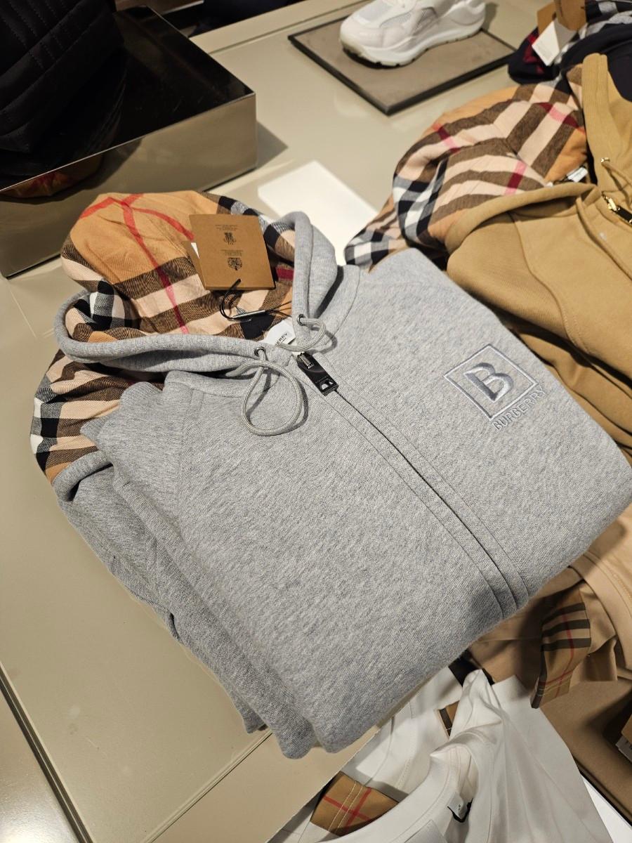 버버리 FORDSON 그래픽 로고 남성용 후드 짚업 재킷 80618571