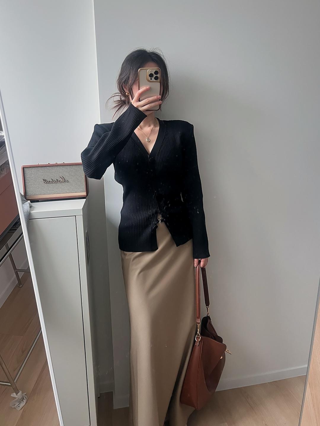 [Premium] Ribbed CD - 어깨패드로 얼굴이 작아보이고 핏이 예뻐요,  프리미엄 ~8/31까지 10% 할인