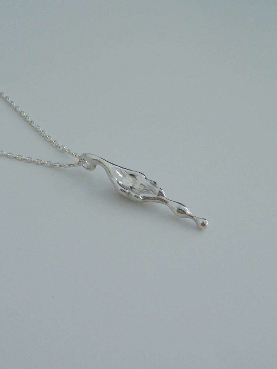 浮草 single necklace