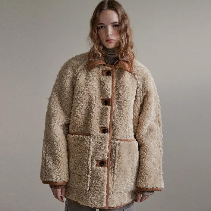 REVERSIBLE SHEARING COAT  [ CAMEL ]