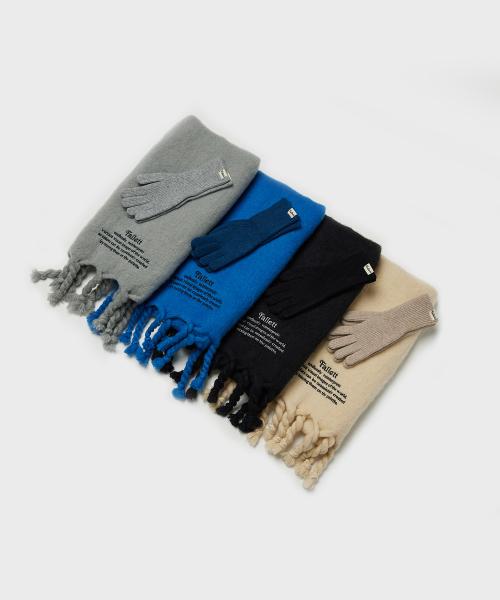 [GIFT BOX] 오버사이즈 스토리로고 머플러 / 핑거홀 니트 장갑 SET