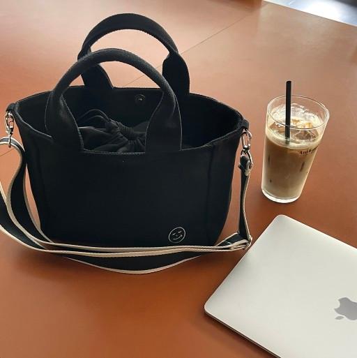 NEW🖤 캔버스 아몬드백 토트 숄더 (BLACK)