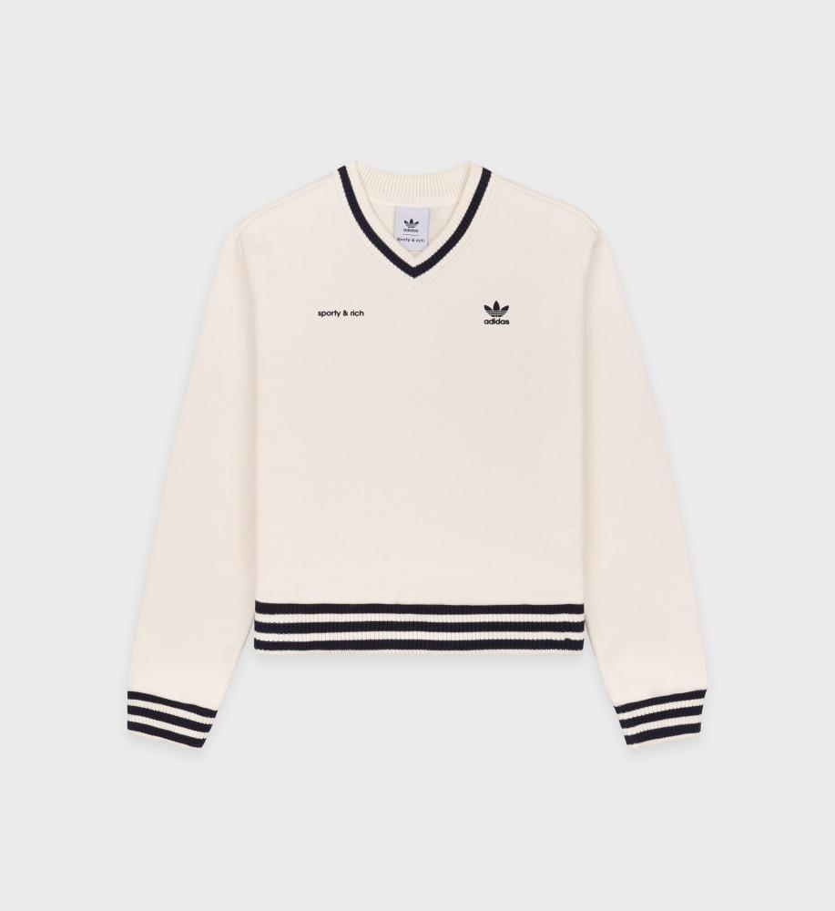 스포티앤리치 아디다스 브이네크 긴팔 티셔츠 Cream/Navy