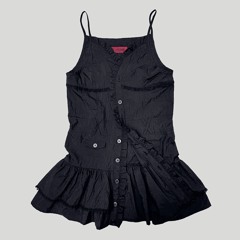 [STILL LETHARDY] RUFFLE BUTTON DRESS