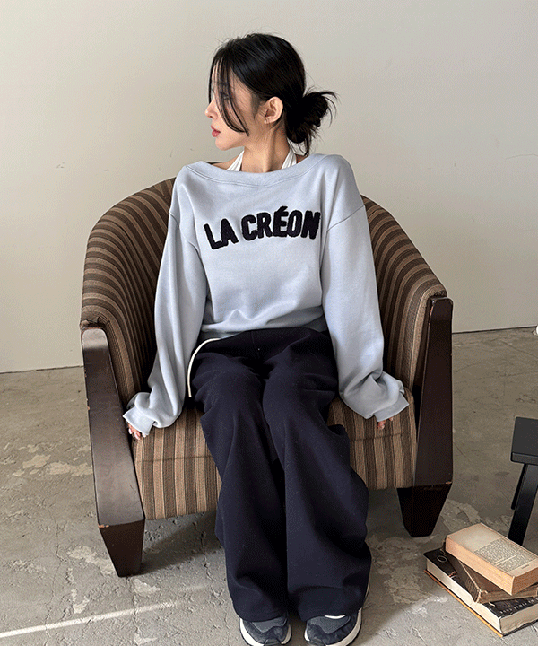 라크레온 루즈 스웻셔츠