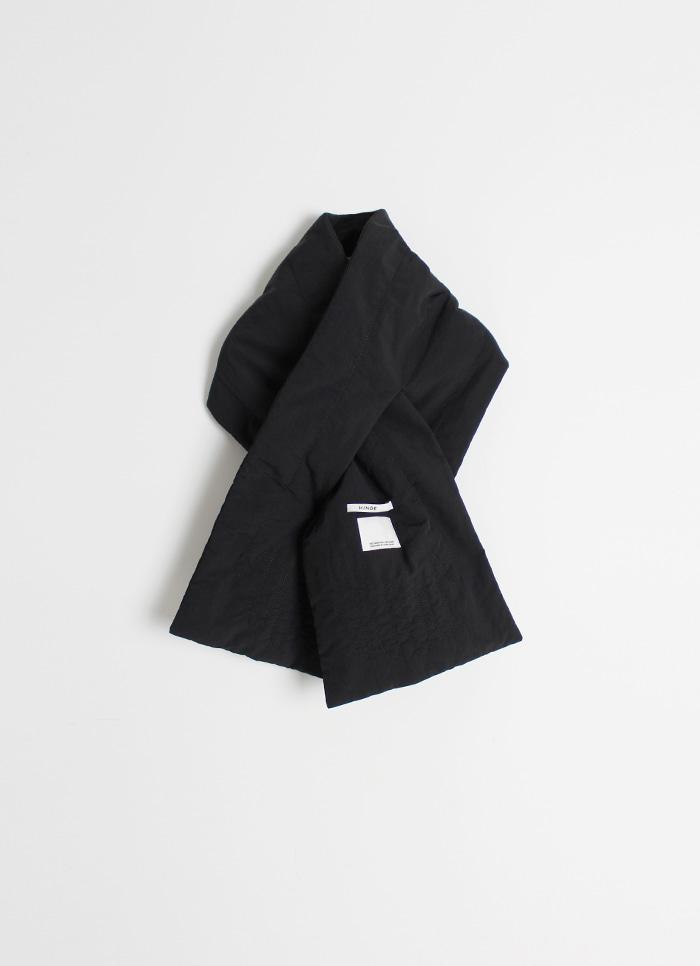 PADDED HUG MUFFLER / BLACK