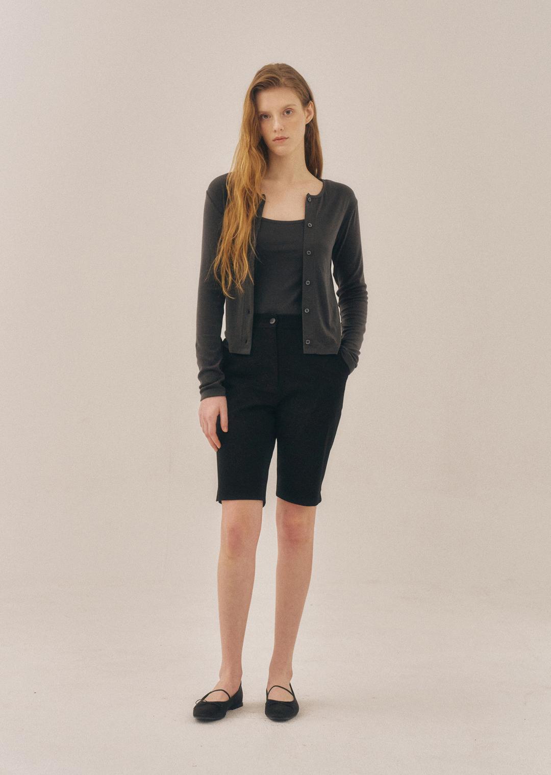 half capri pants (black)