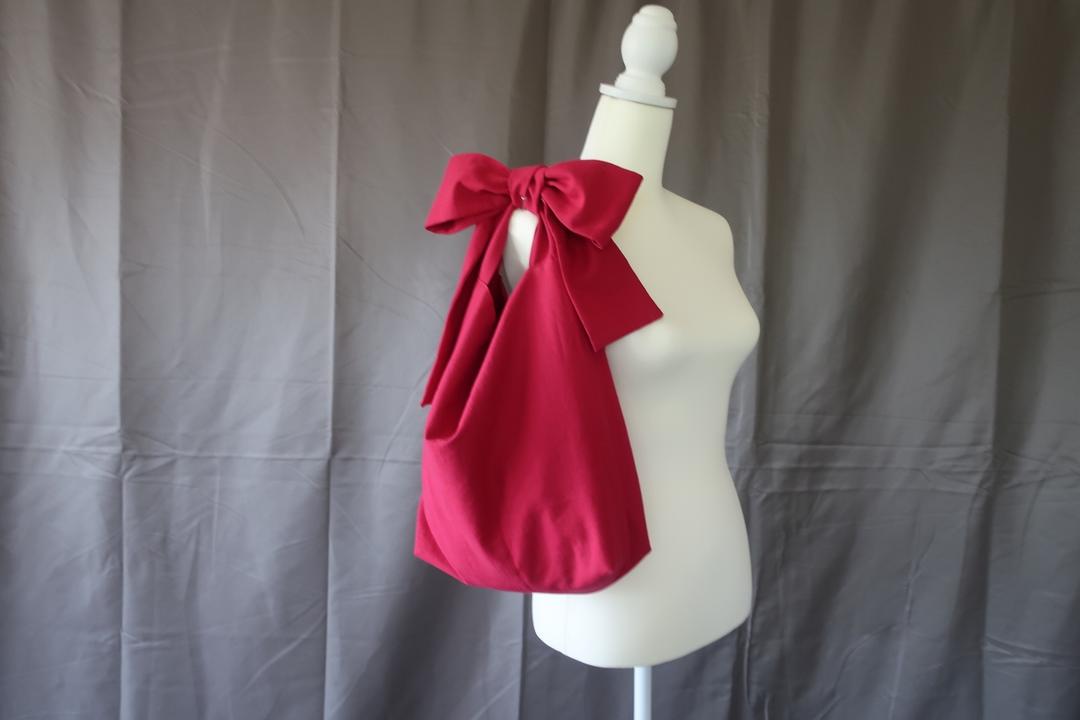 蝶々結びのバッグ　linen  raspberry