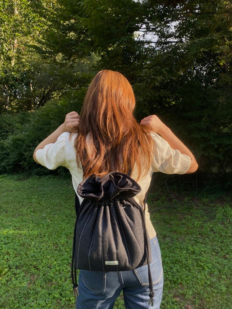 yourwave 흑청 스티치 데님 스트라이프 백 누빔 퀼팅백