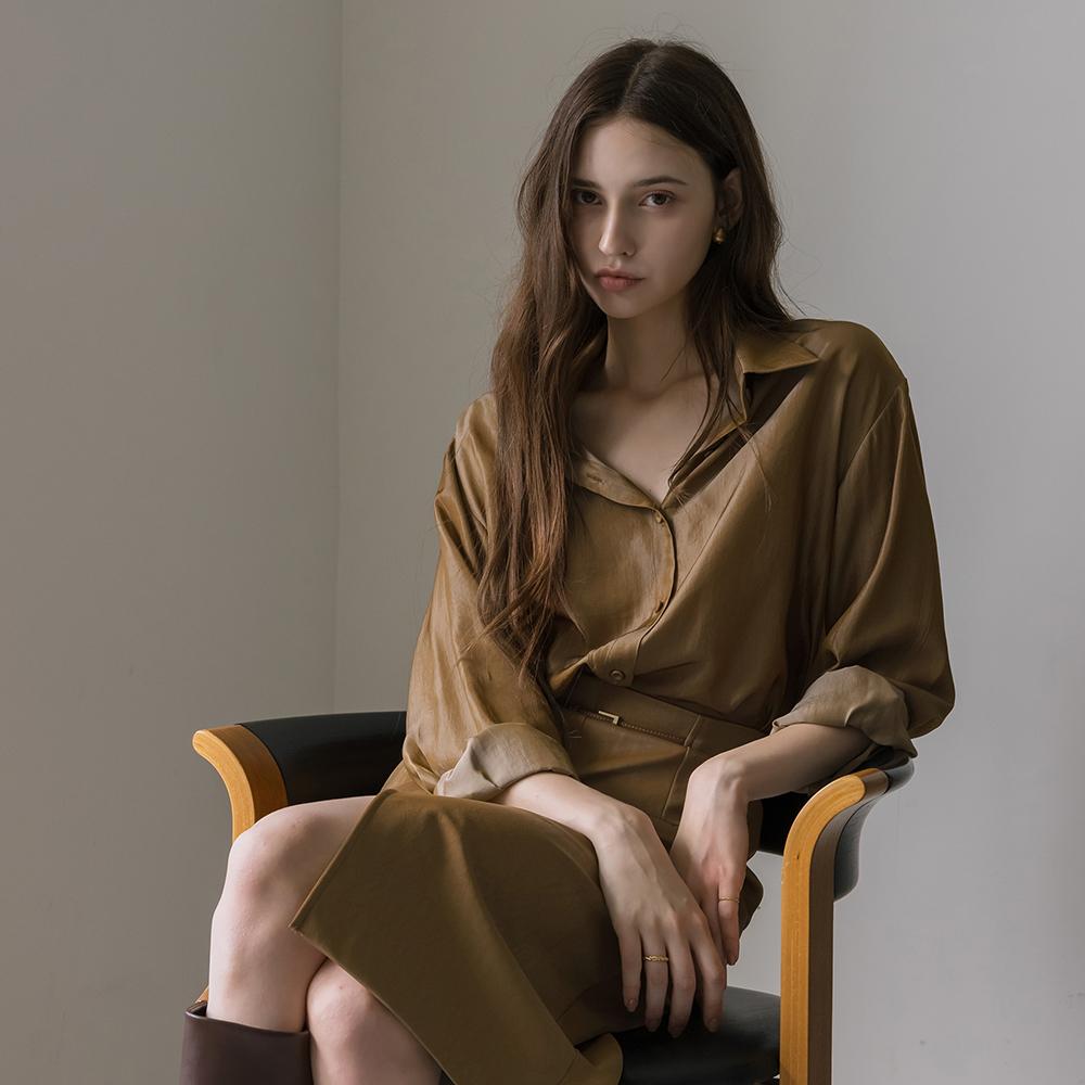 코팅 시크 셋업 셔츠