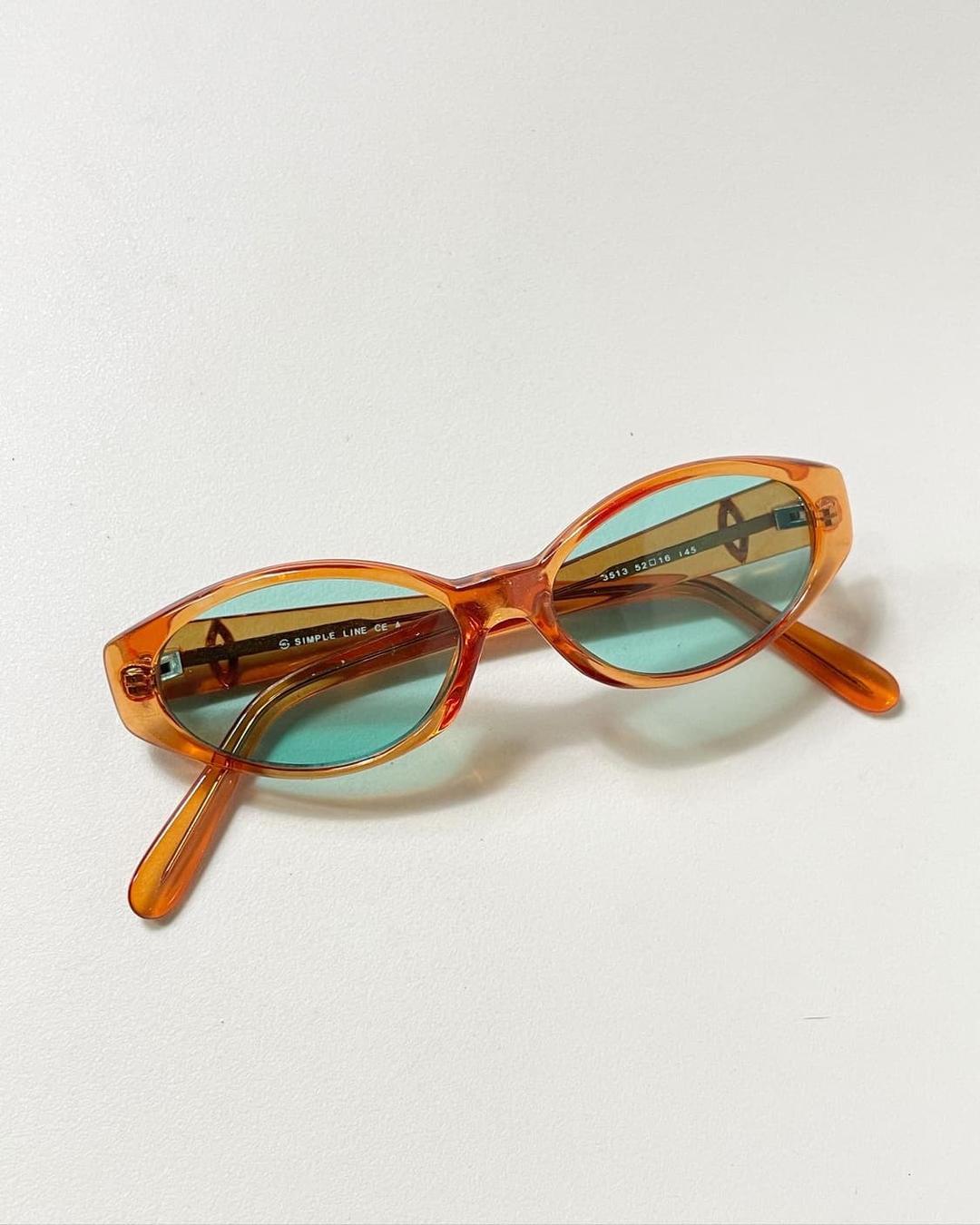 80s Simple Line 스퀘어 틴트 선글라스