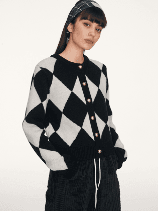 Diamond Checkboard Cardigan_Ivory+Black