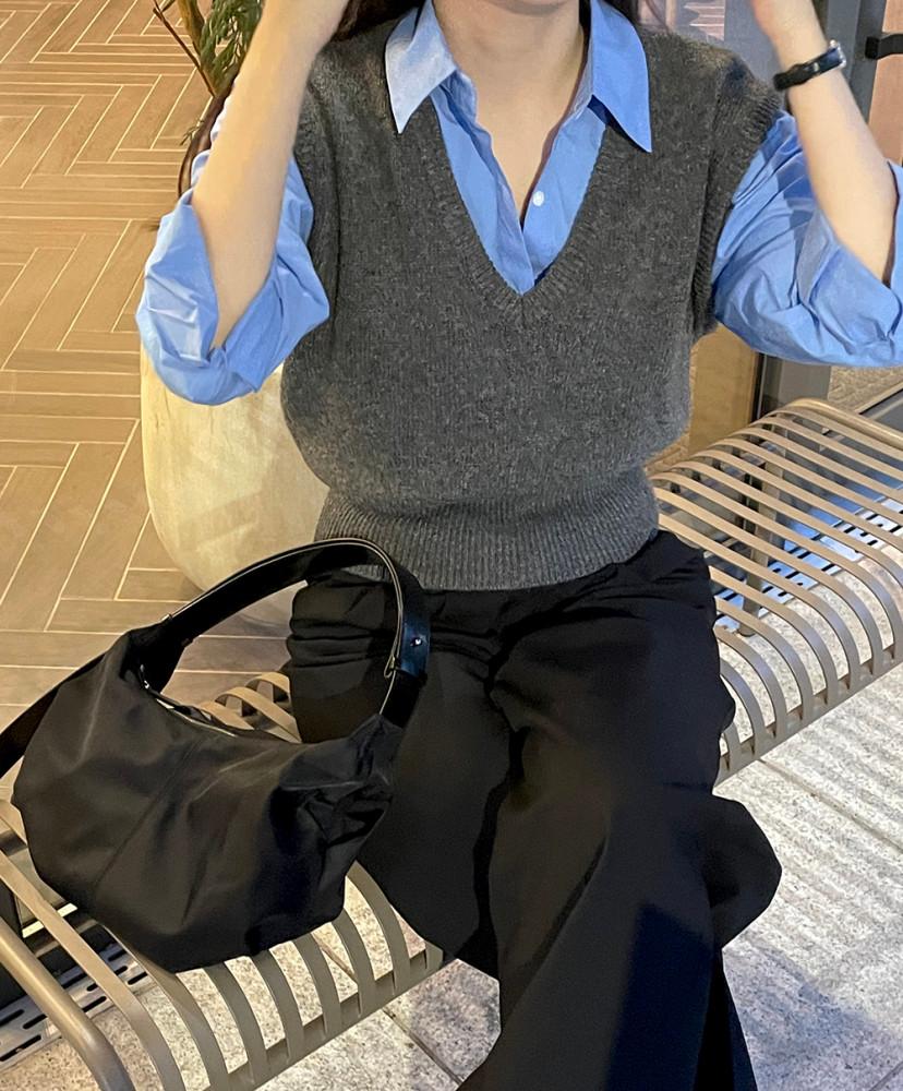 브이넥 울 니트 베스트 조끼 (3color)