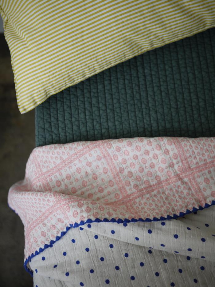 4layer gauze blanket salmon+blue dot