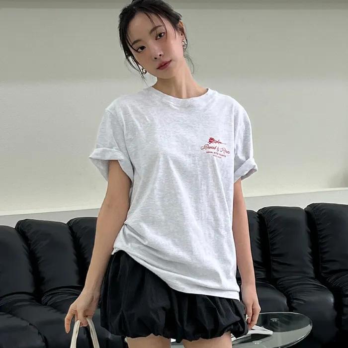 Bread and roses T-shirt heather gray