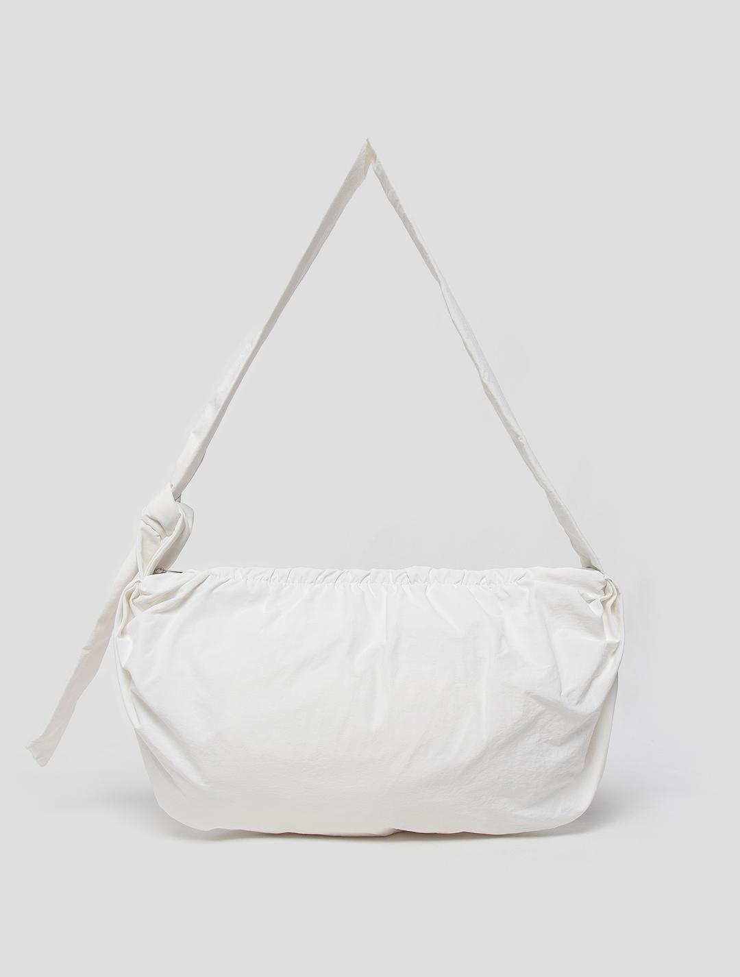 화이트 나일론 매듭 호보백