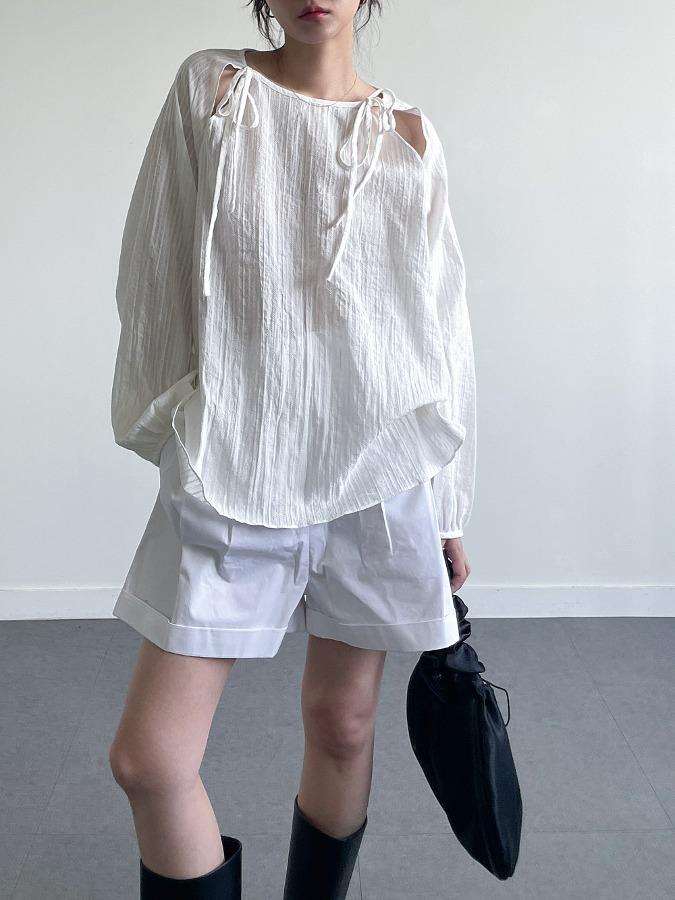 베르 레이스 오프숄더 스트링 트임 블라우스