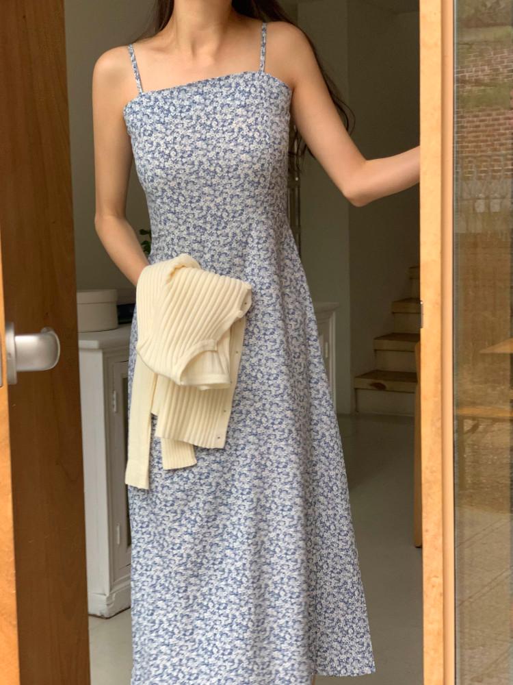 슬로우 스퀘어넥 플라워 패턴 잔꽃 뷔스티에 스모크 밴딩 레이어드 나시 민소매 롱 원피스