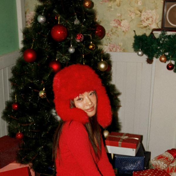 Cassie V Fitted Long Sleeves(Red)