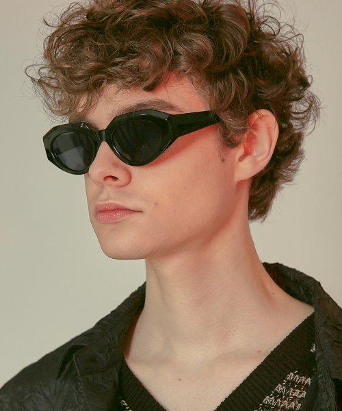 SPICOM (BLACK)