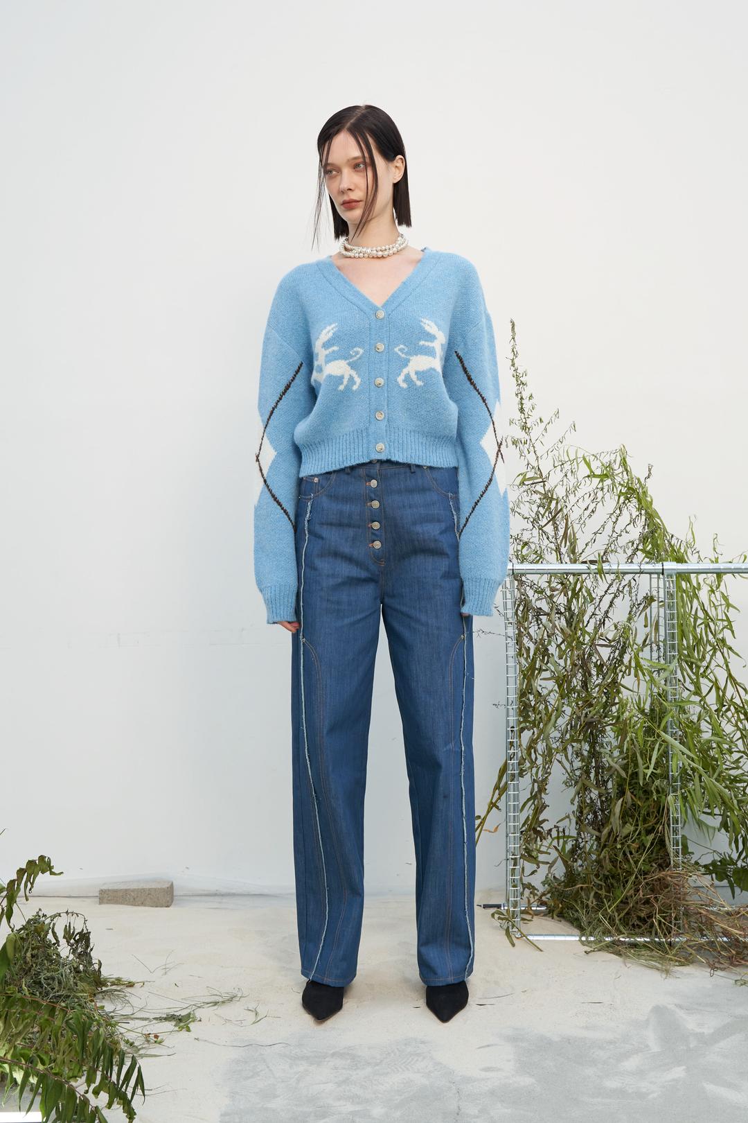 [아이유착용] 스카이 래빗 알파카 가디건