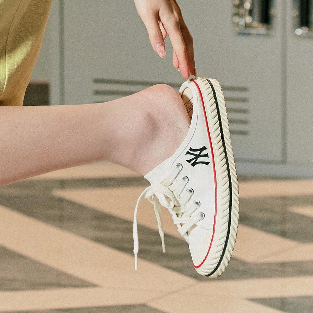 플레이볼 오리진 뮬 (PLAYBALL ORIGIN MULE)  NY (Off White)