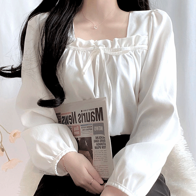 [소재보장] 코코 스퀘어넥 리본 프릴 셔링 무지 블라우스