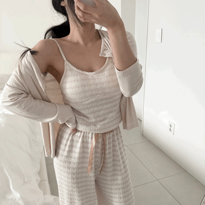 슈룸 [캡내장]베이지 상의+긴바지+가디건 쓰리피스 홈웨어 잠옷 세트