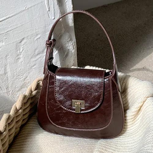 [MD추천/신상할인] 룩앤핏 클래식 데일리 투웨이 금장 라운드 토트백 7028