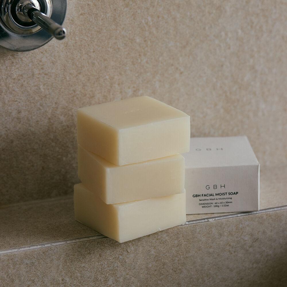 GBH COSMETIC FACIAL MOIST SOAP (세안비누)