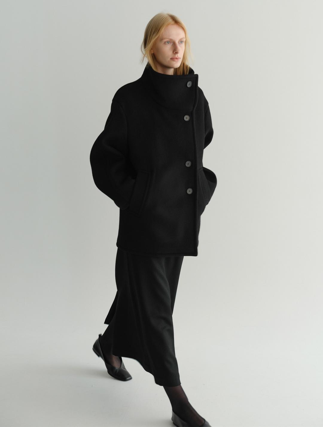 Hayes Half Coat (Black)