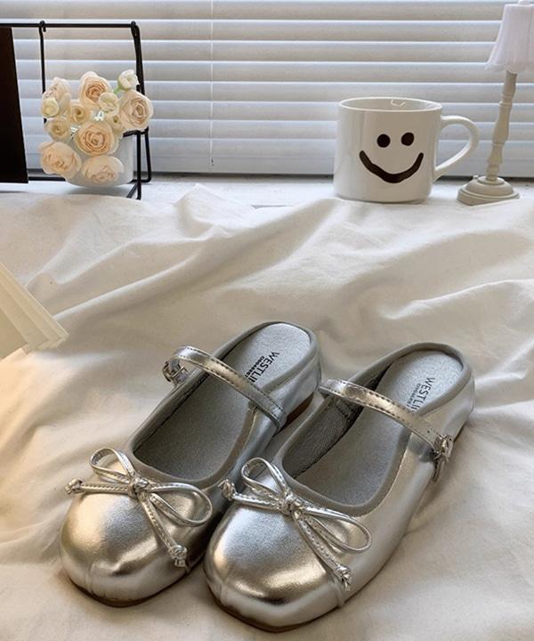 캣스트릿 무료배송 리본 하프플랫 뮬 (블랙,실버) #실버