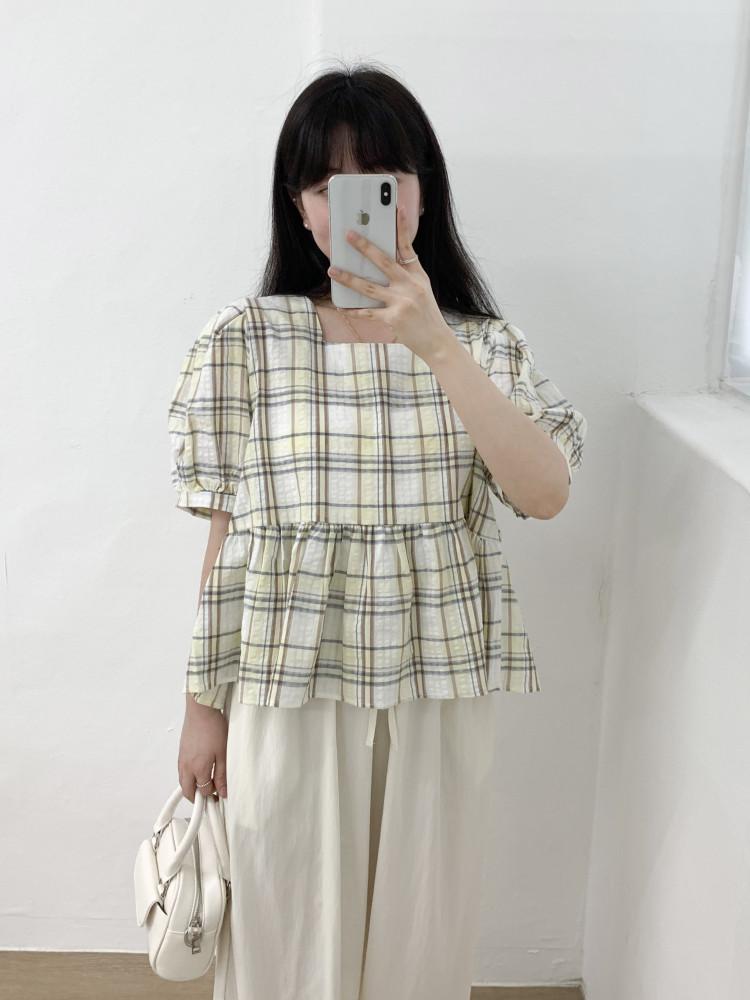 파스텔 체크 퍼프 셔링 블라우스 스퀘어넥 ( 소라 옐로우 )