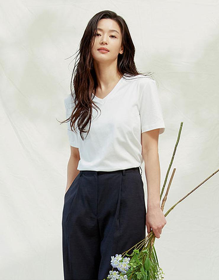 전지현 수피마 V넥 반팔 티셔츠