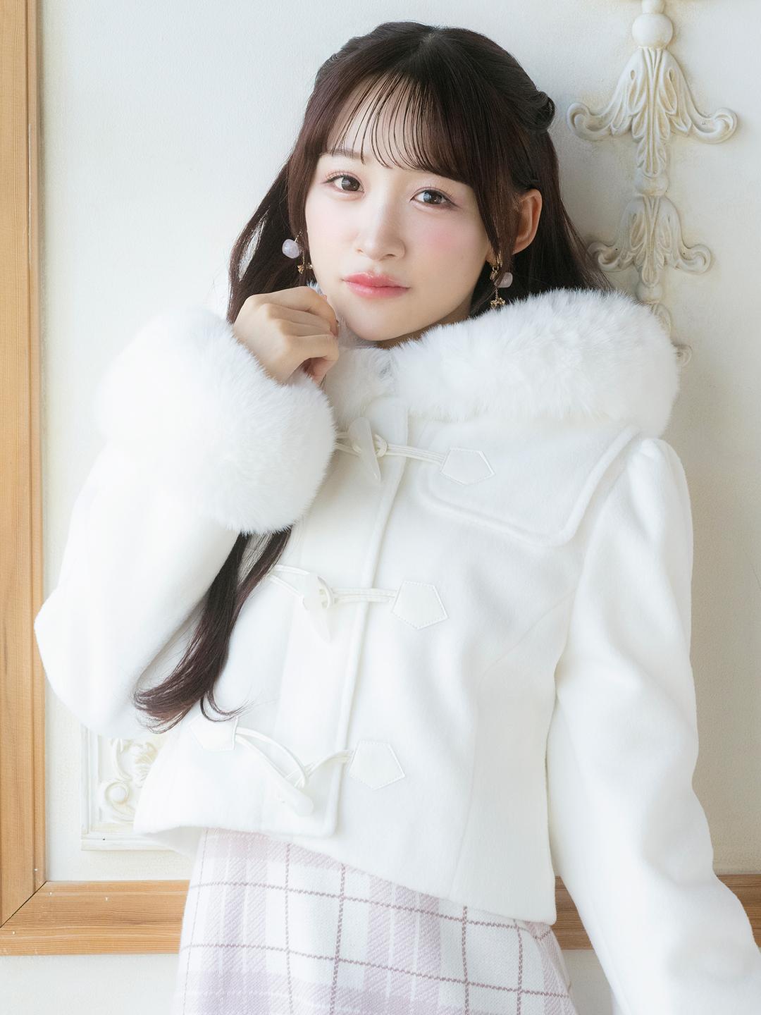 ショートダッフルコート