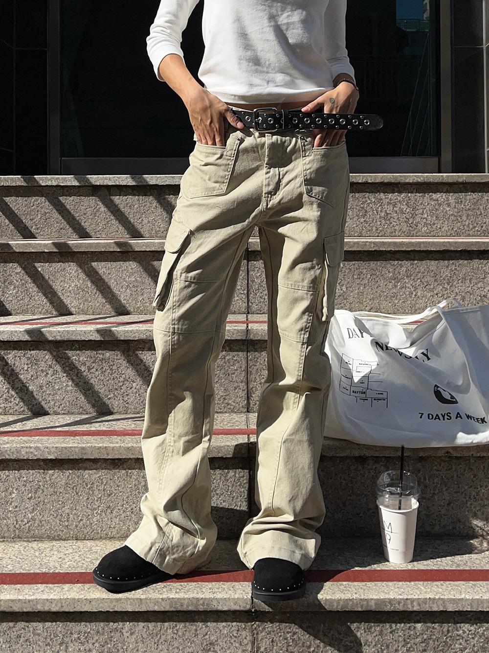 Stealth line flare cargo pants