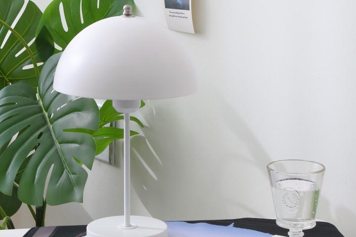 브리즈 단스탠드