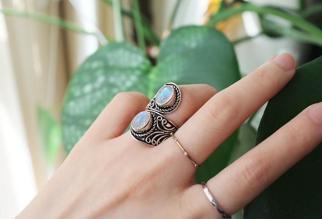 925 SILVER Moonstone gemstone twist boho ring