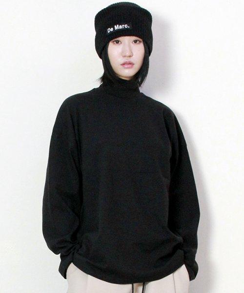 모크네크라인 박스핏 티셔츠 블랙