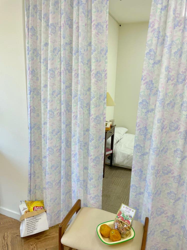 pale floral curtain 빈티지커튼 거실 차르르 커튼 비침없는 도톰쉬폰 커튼