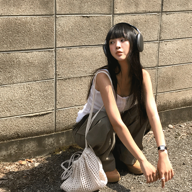 [무료배송🚚/러블리/쫀쫀핏🧀] 프릴버튼레이어드끈나시티 (4color)