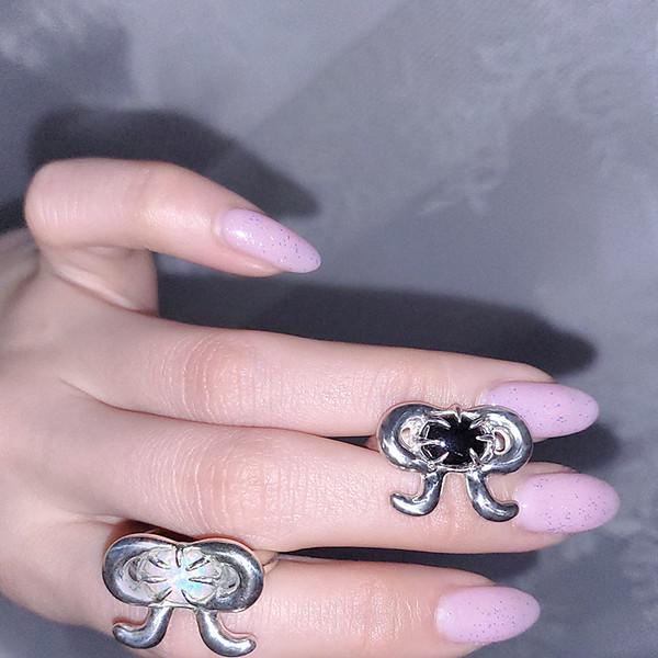 Netty's present ring