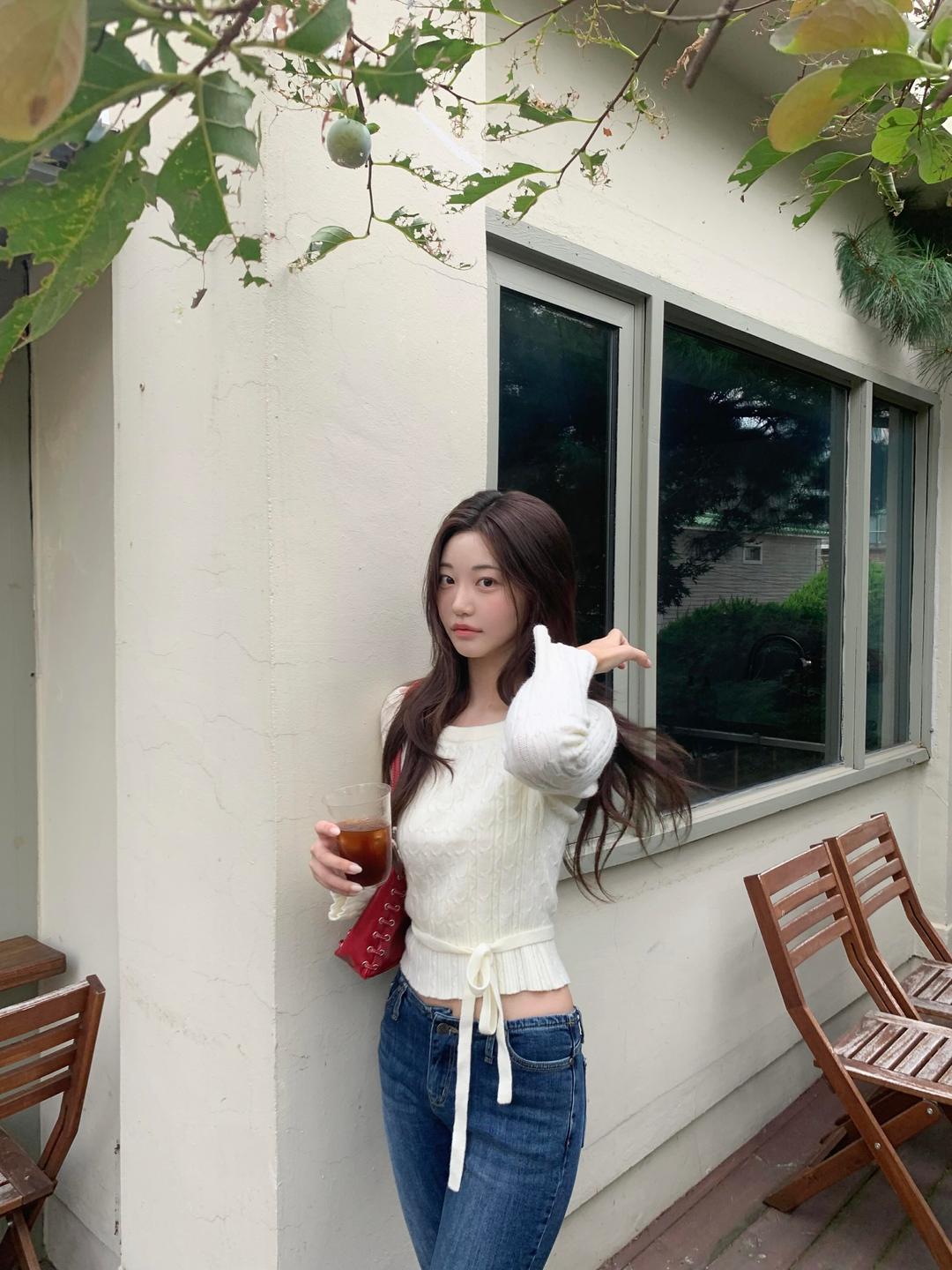 rachel’s sweet twist knit - white