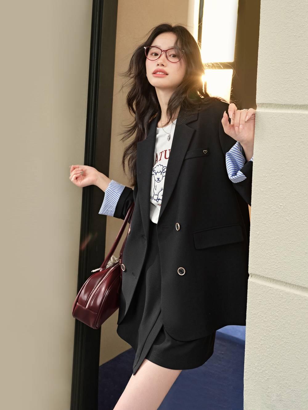 블레이저 & 치마 반바지