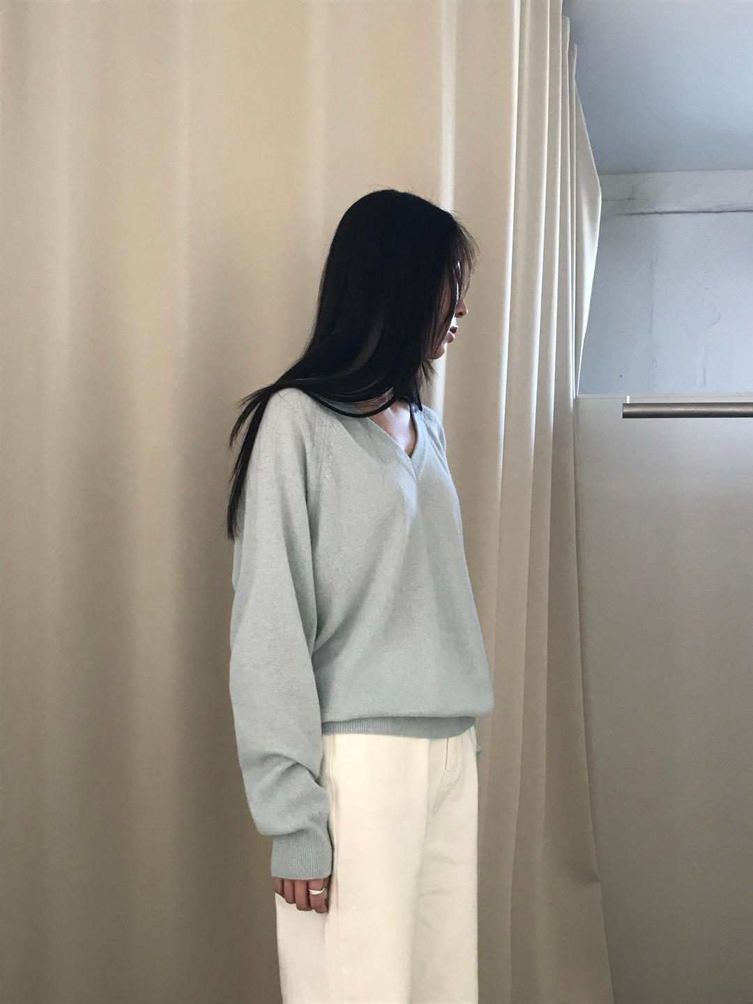 [주문폭주] 세레나 브이넥 니트 (4color)