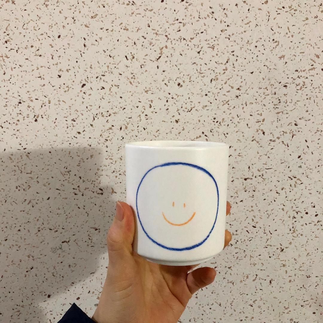 [키친마켓/리퍼브] 스마일 머그컵 (레드/블루)